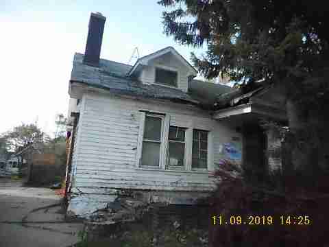 9393 Mendota (4)_m.jpg